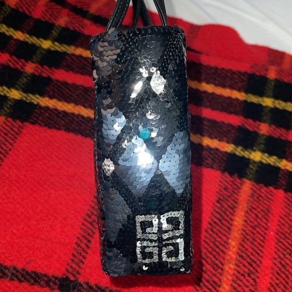 🍎 SOLD 🍎Givenchy Mini tote bag excellent condition silver n black sequins. - Picture 4 of 11
